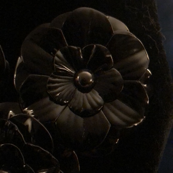 IAM NYC Isaac Mizrahi Black Floral Boots Size 8 - Picture 7 of 12